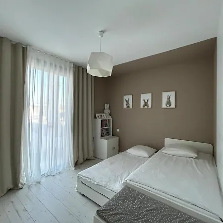 Luxurious Architect-designed With Pool * Belin-Beliet