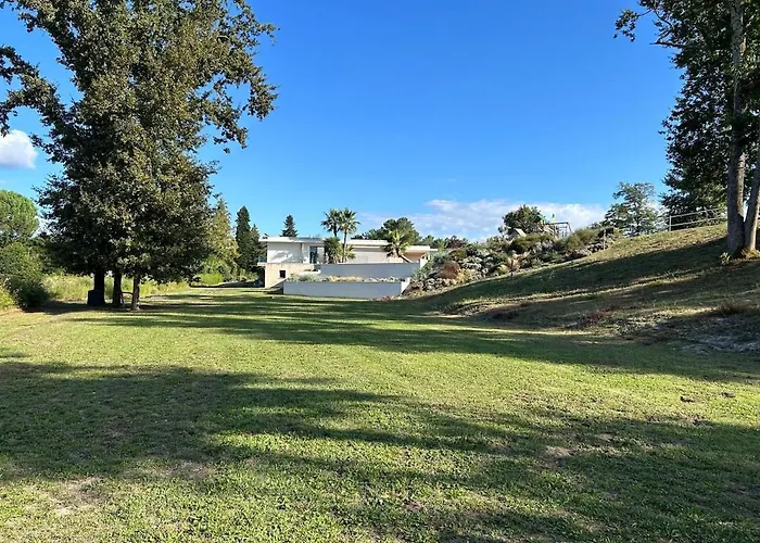 Villa Luxurious Architect-designed With Pool Belin-Beliet